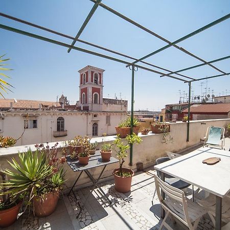 B&B Stella 10 Napoli Rom bilde