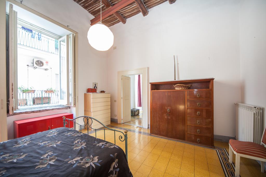 B&B Stella 10 Napoli Rom bilde